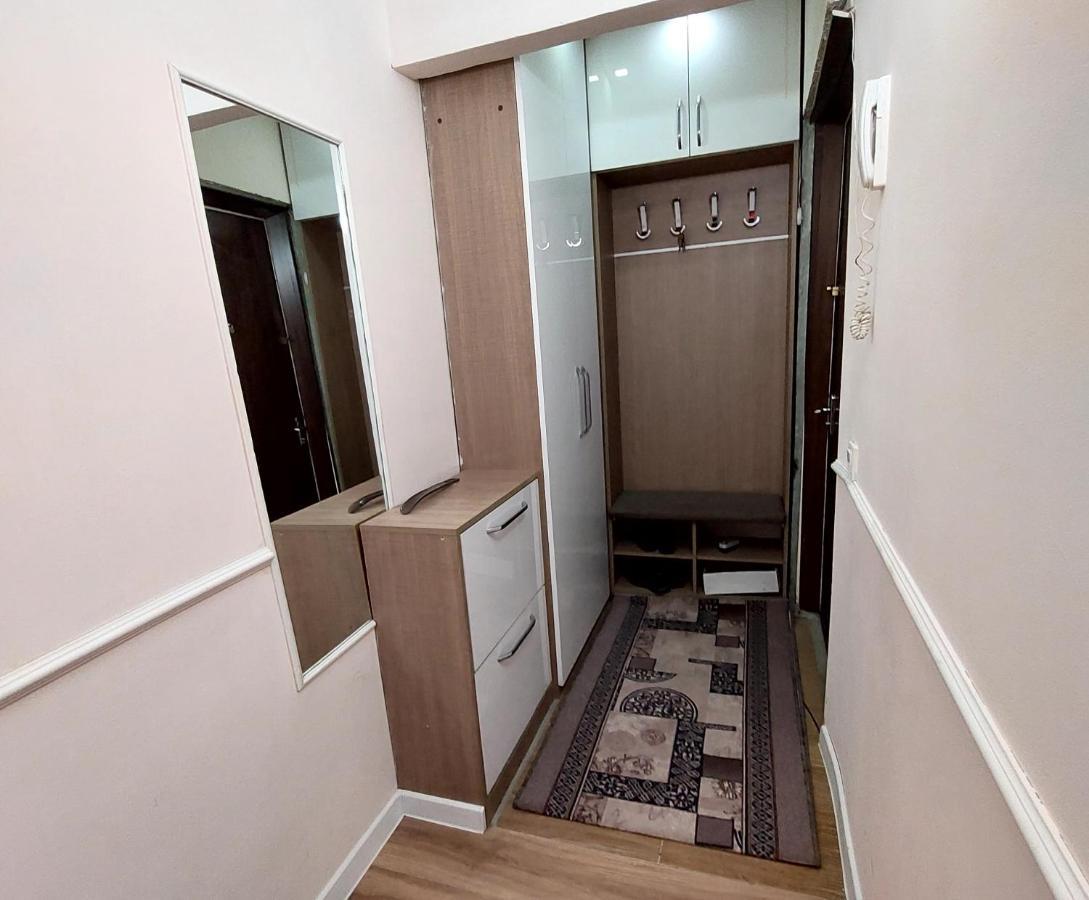 Apartment In Street Ibraimova 34 Bischkek Exterior foto